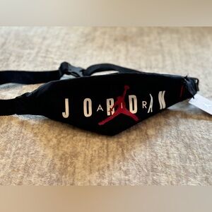 Black belt bag/ fanny pack/ chest bag. Jumpman Jordan ©️Nike